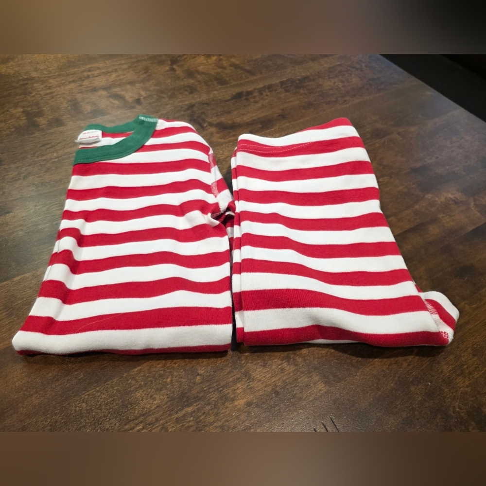 Hanna Andersson Red/White/Green Striped Pajama Set 14 - Picture 7 of 7